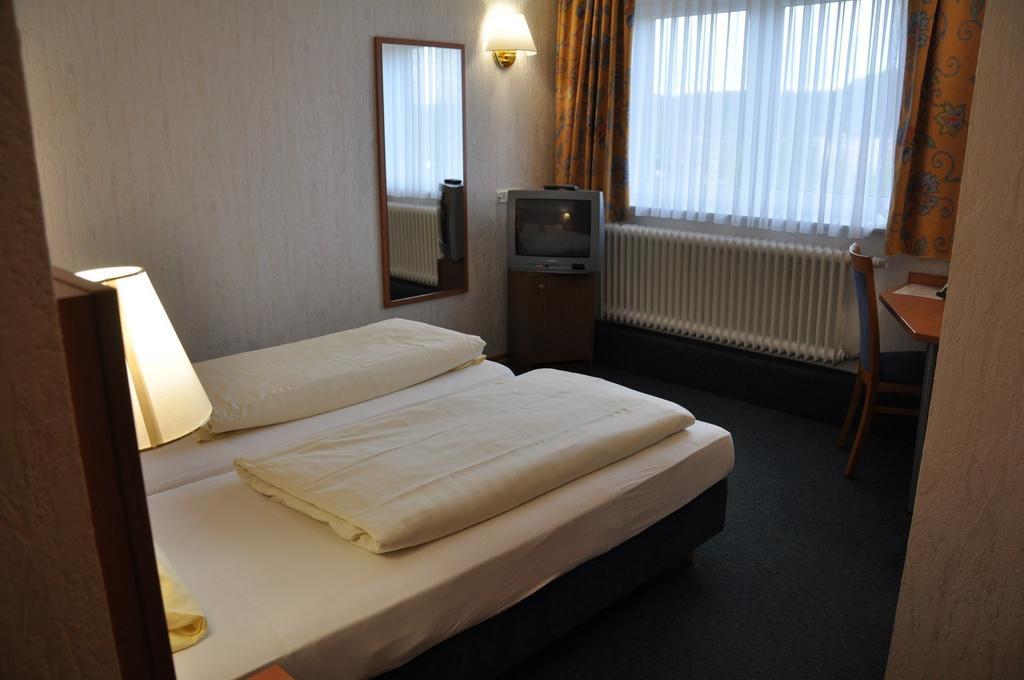 Hotel Buergerhof Хомбург Номер фото