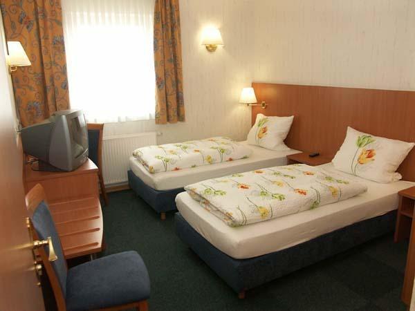 Hotel Buergerhof Хомбург Экстерьер фото